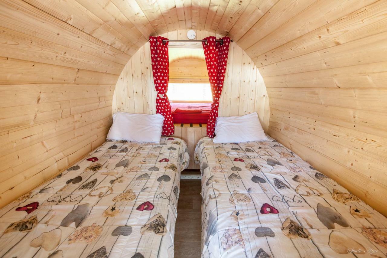 Camping De Tournus - Drole De Cabane Bagian luar foto